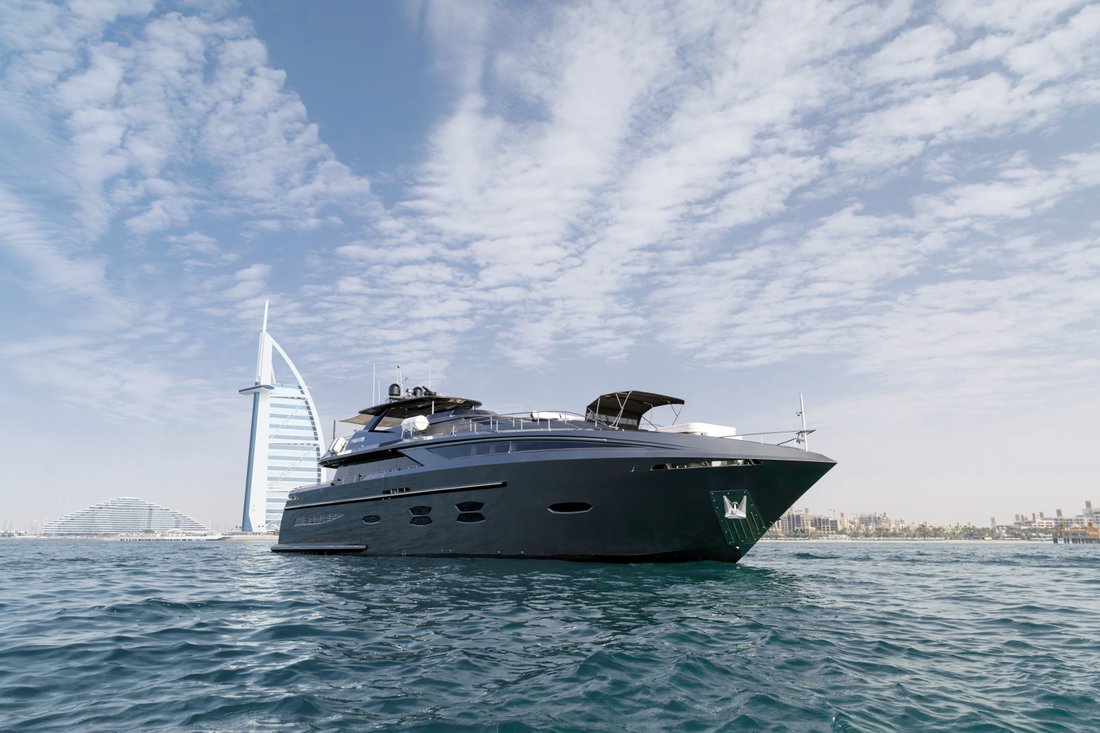 Yacht in Dubai, Dubai, United Arab Emirates 1 - 15388644