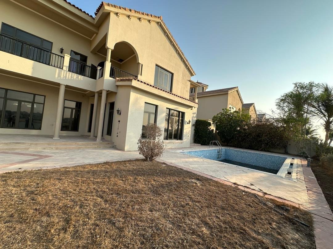 Villa in Palm Jumeirah, Dubai, United Arab Emirates 1 - 15388648