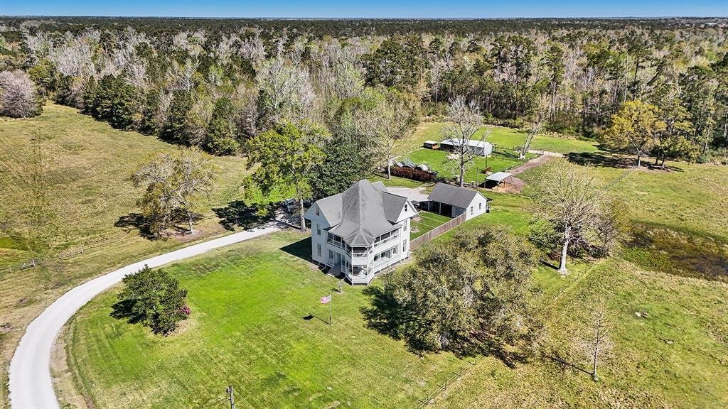 House in Anahuac, Texas, United States 2 - 15388097