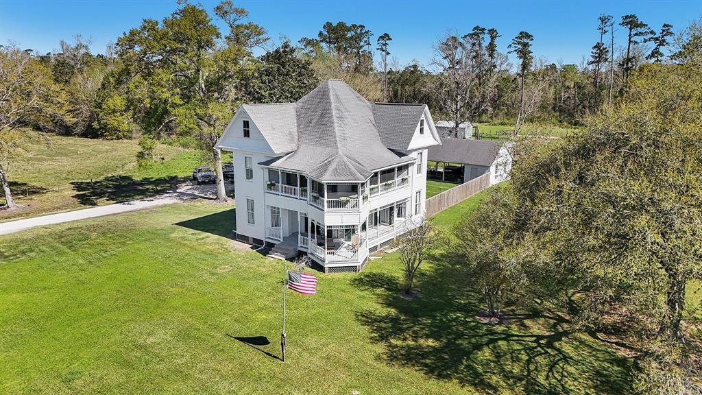 House in Anahuac, Texas, United States 1 - 15388097