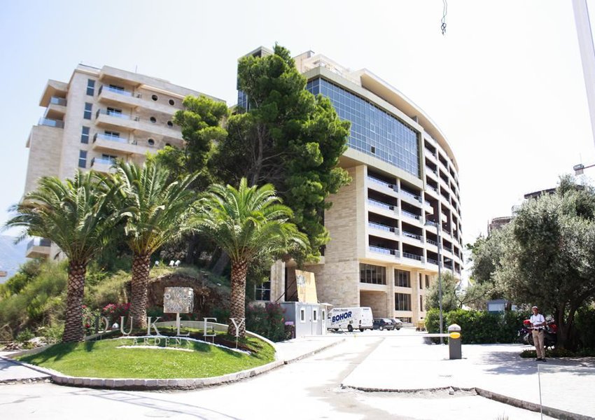 Apartment in Budva, Budva Municipality, Montenegro 1 - 15388681