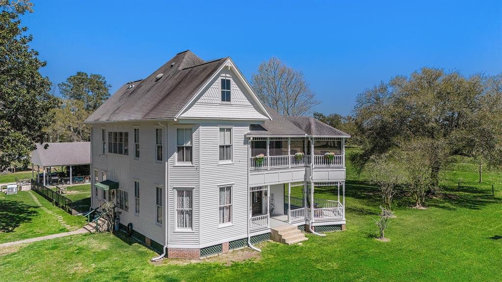 House in Anahuac, Texas, United States 5 - 15388097