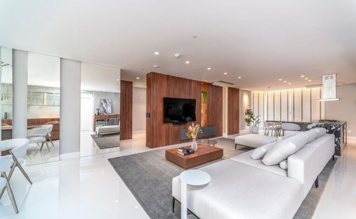 Condo in Barra Sul, State of Santa Catarina, Brazil 1