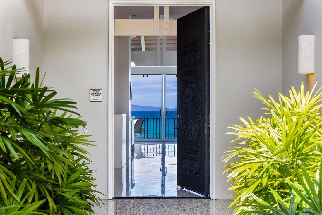 House in Lahaina, Hawaii, United States 2 - 15301282