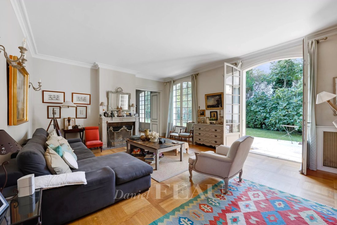 House in Clagny-Glatigny, Versailles, France 1 - 15379755