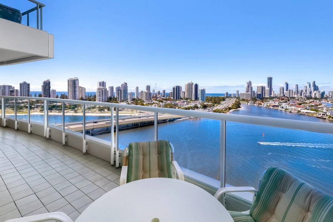 Apartment in Southport, Queensland, Australia 2 - 11905681