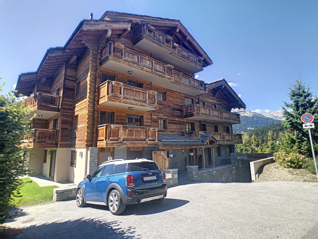 Apartment in Lens, Valais, Switzerland 1 - 15389165