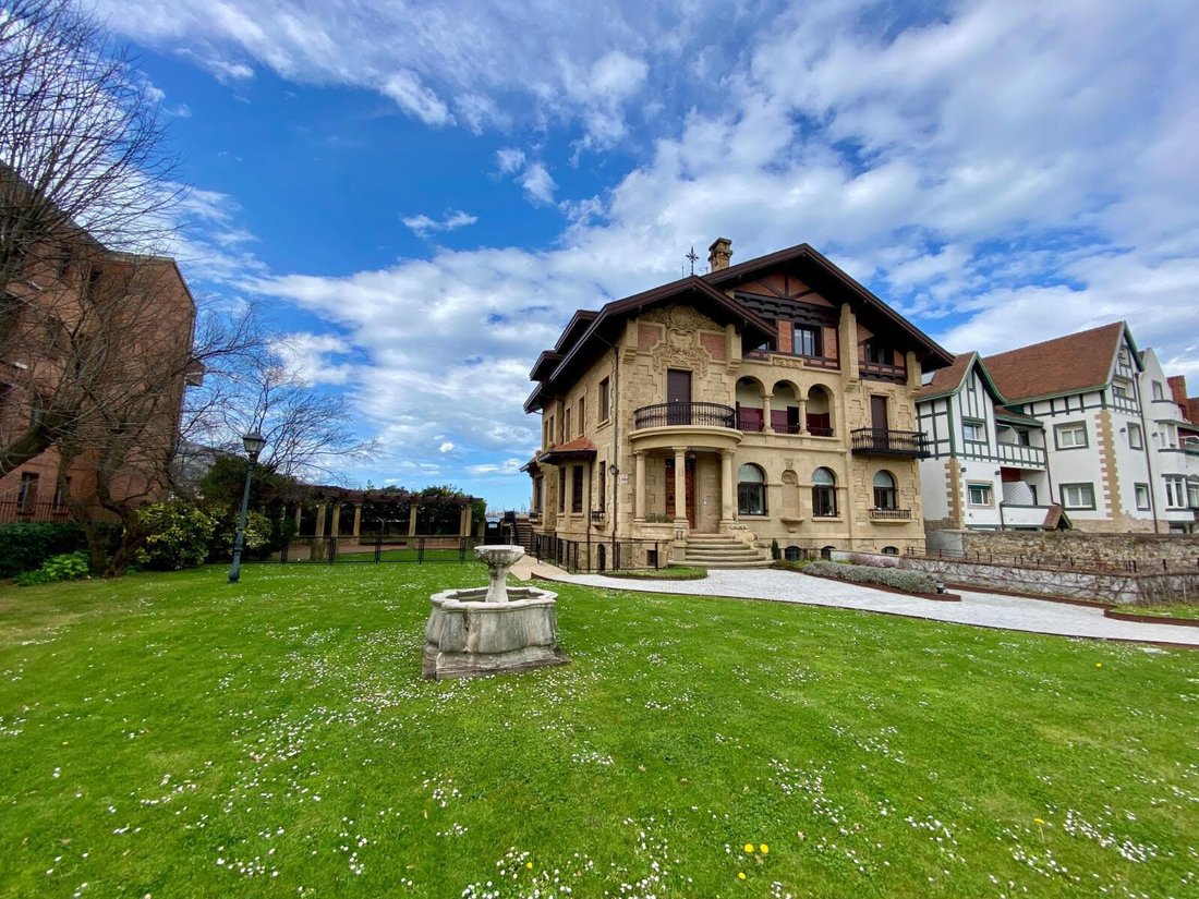 House in Getxo, Basque Country, Spain 2 - 15389005