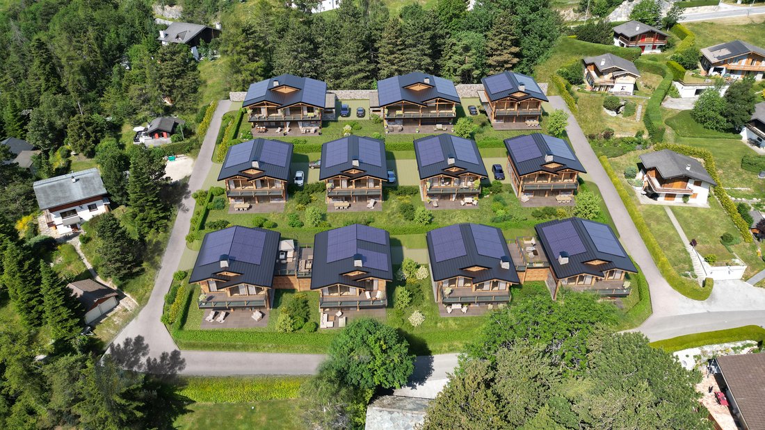 Chalet in Crans-Montana, Valais, Switzerland 5 - 15389032