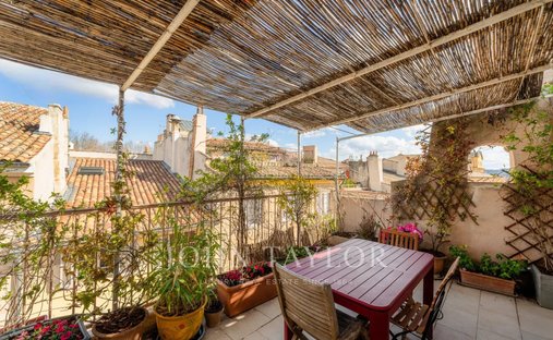 Apartment in Aix-en-Provence, Provence-Alpes-Côte d'Azur, France 1