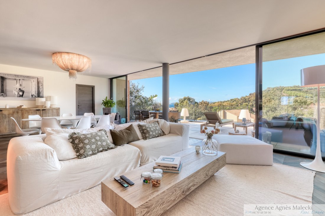 Apartment in Le Lavandou, Provence-Alpes-Côte d'Azur, France 2 - 15389820