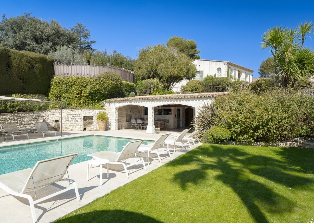 Villa in Quartiers Est les Salettes-Les Campons, La Colle-sur-Loup, France 2 - 15389319