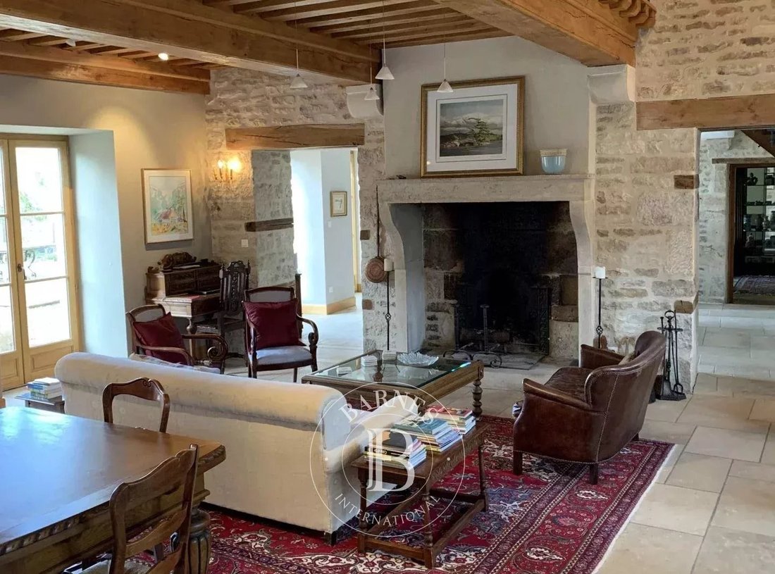 House in Mont-Saint-Jean, Bourgogne – Franche-Comté, France 3 - 15389313