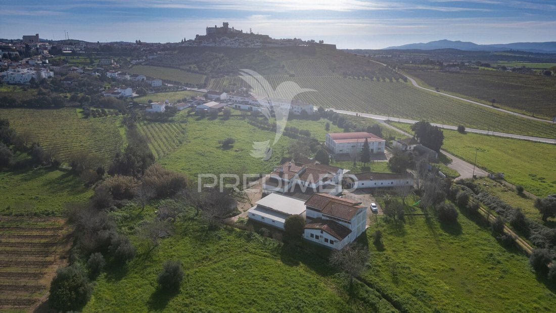 Farm Ranch in Capelins (Santo Antonio), Évora District, Portugal 2 - 15389309