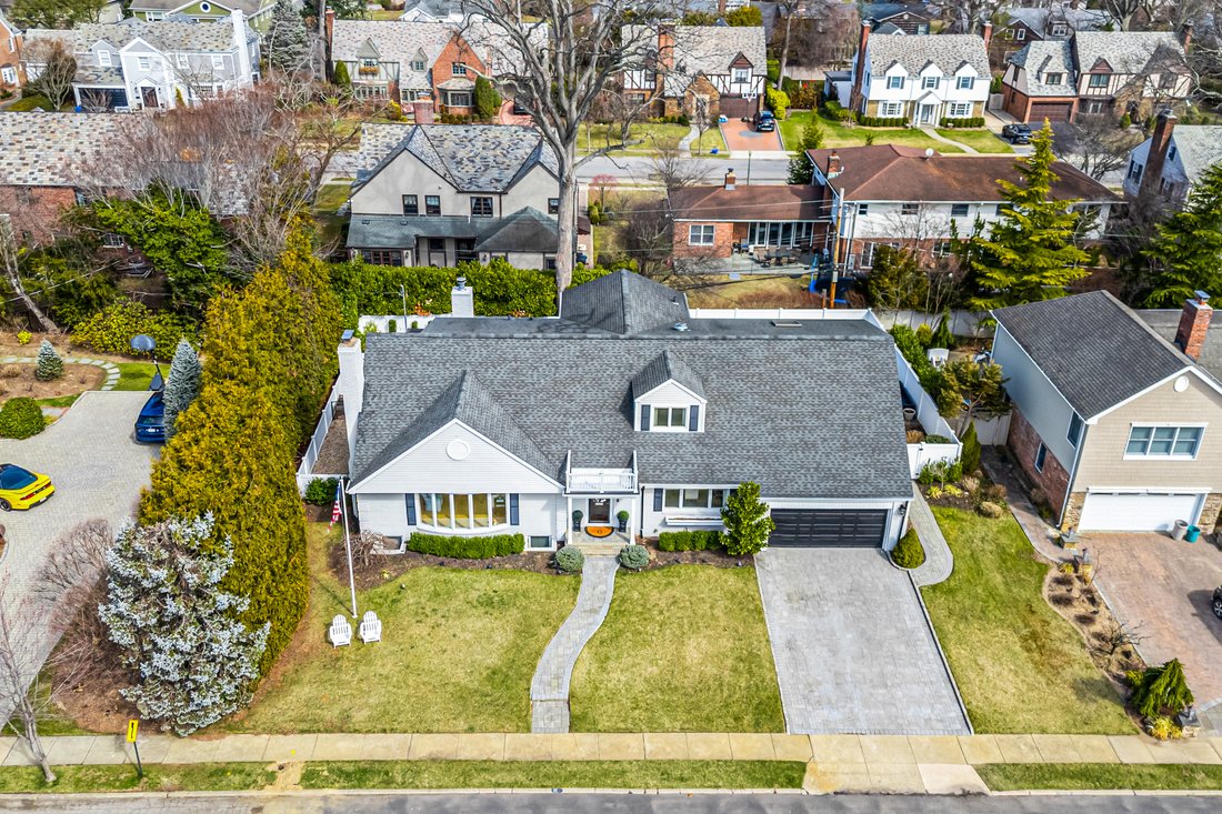 House in Rockville Centre, New York, United States 2 - 15390094