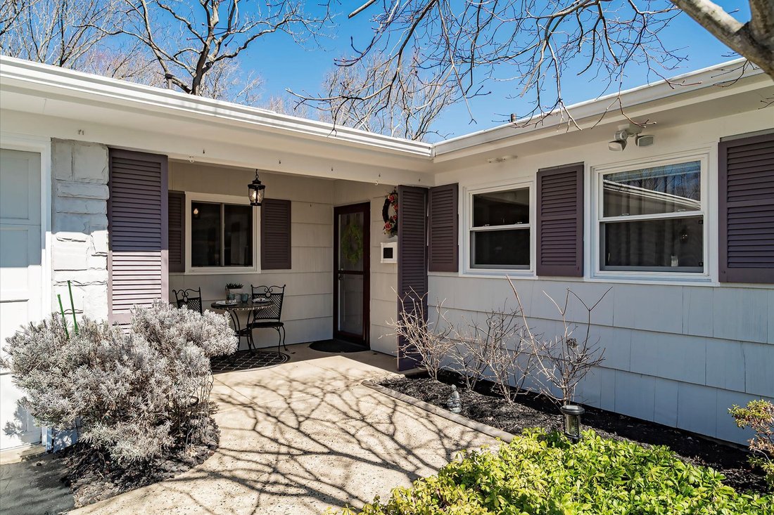 House in Matawan, New Jersey, United States 5 - 15390806