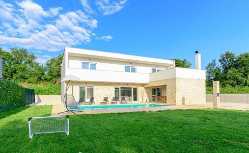 Villa in Juršići, Gespanschaft Istrien, Kroatien 1