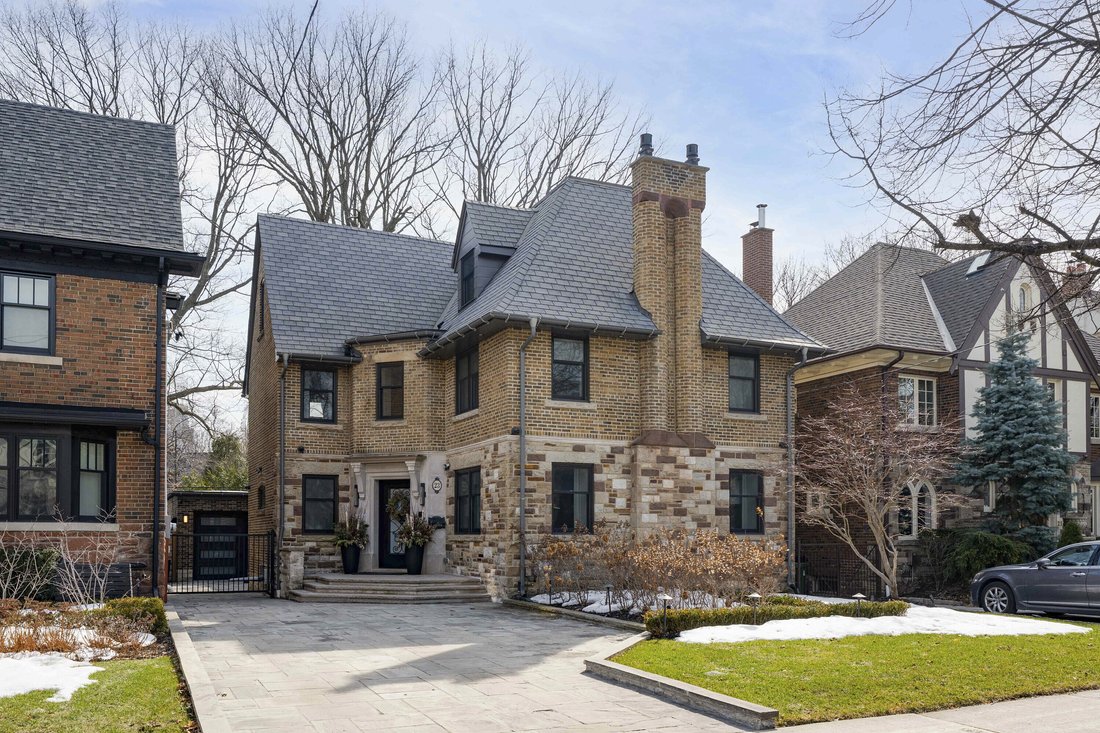 House in Toronto, Ontario, Canada 1 - 15391870