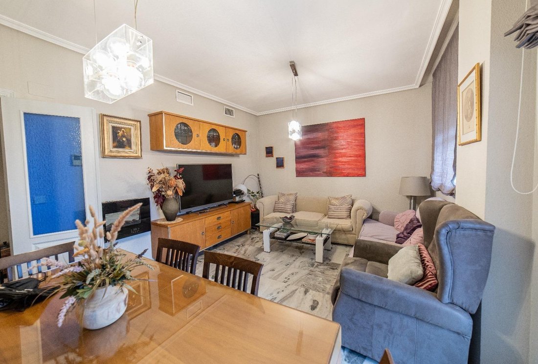 Apartment in Distrito San Pablo-Santa Justa, Seville, Spain 3 - 15392217