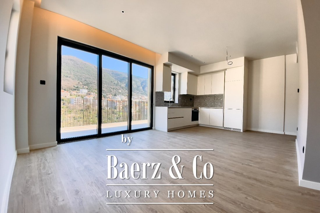 Penthouse in Tivat, Tivat Municipality, Montenegro 5 - 15393638