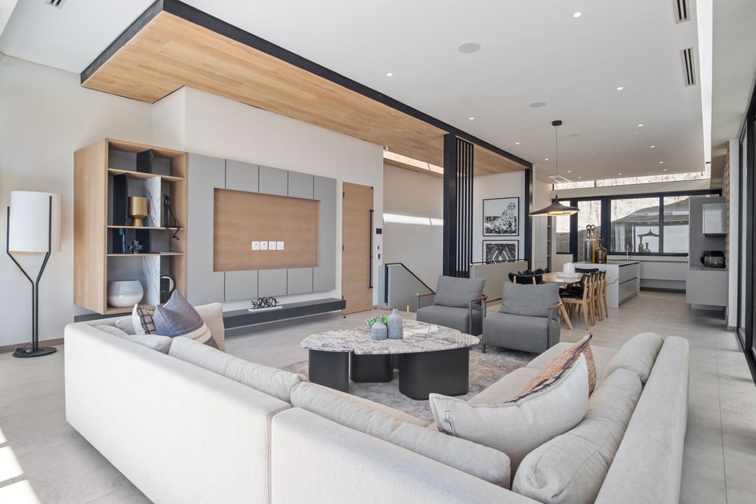 Townhouse in Cape Town, Western Cape, South Africa 4 - 15390516
