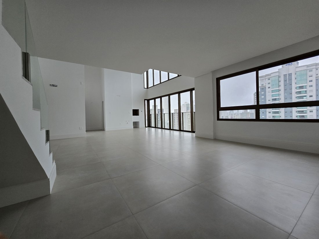 Condo in Centro, State of Santa Catarina, Brazil 4 - 15391883