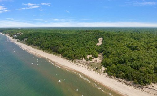 Land in Coloma, Michigan, Vereinigte Staaten 1