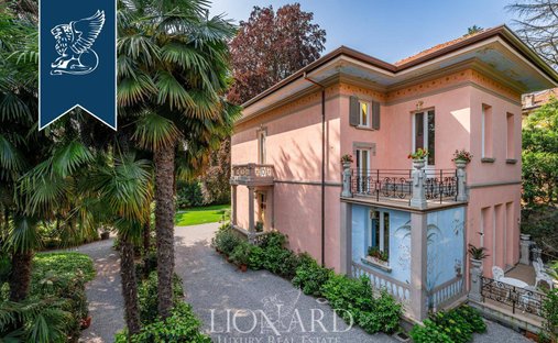 Villa in Albavilla, Lombardy, Italy 1