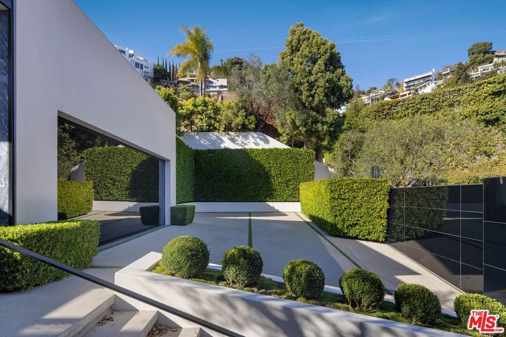 House in Los Angeles, California, United States 4 - 15393277