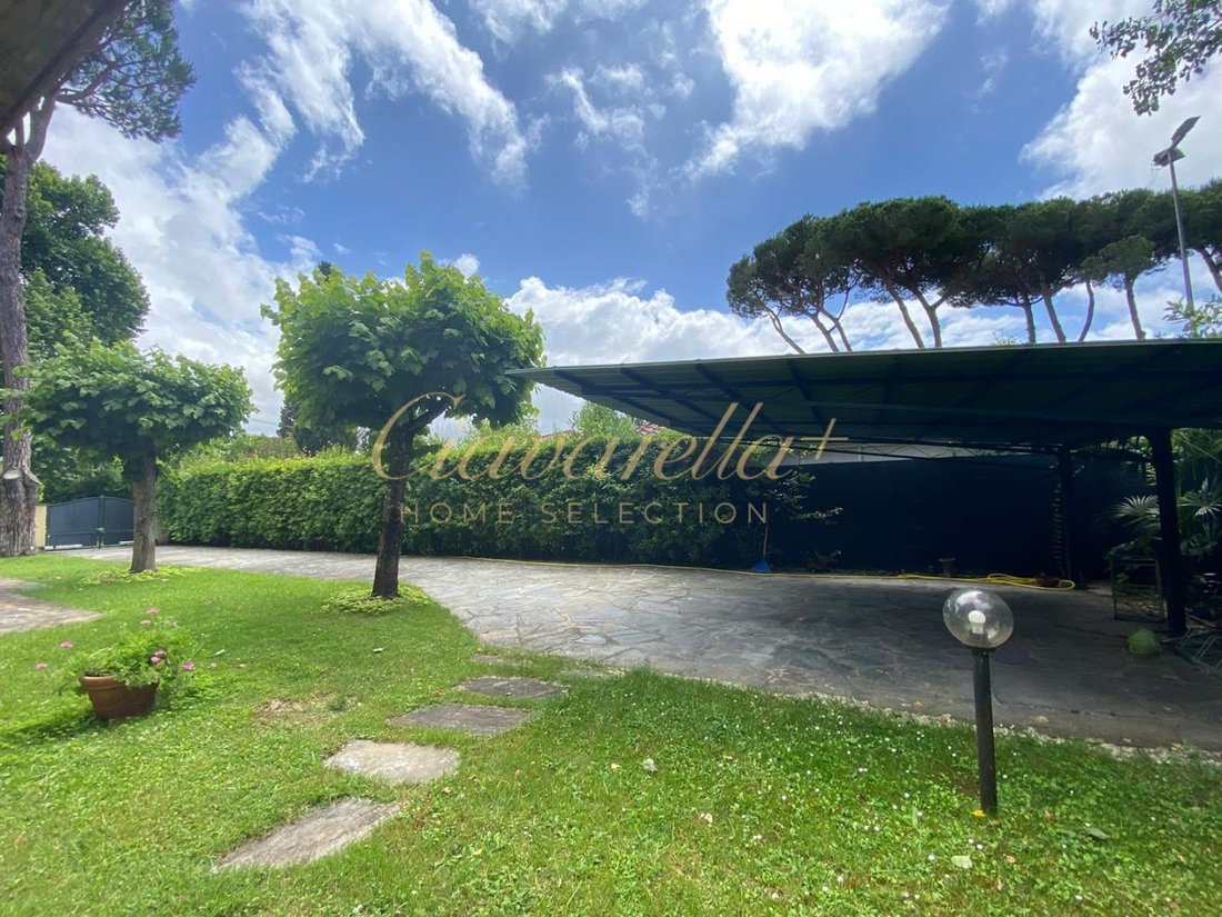Villa in Center, Forte dei Marmi, Tuscany 4 - 15391921