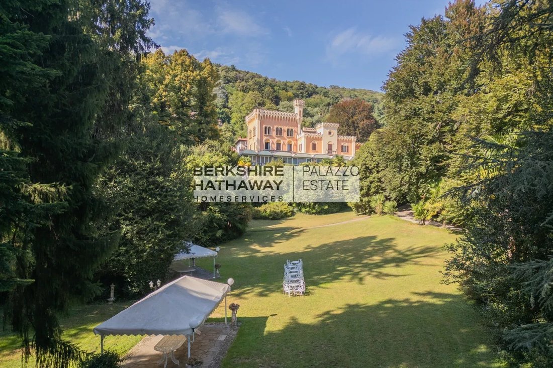 Whispers of Elegance: A 1778 Lakeside Castle in Piedmont’s Embrace