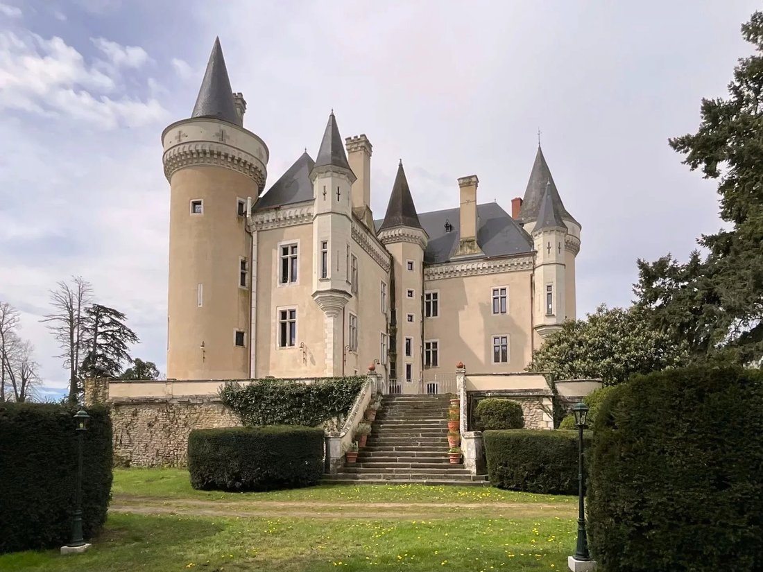 House in La Chatre, Centre-Val de Loire, France 1 - 15228126