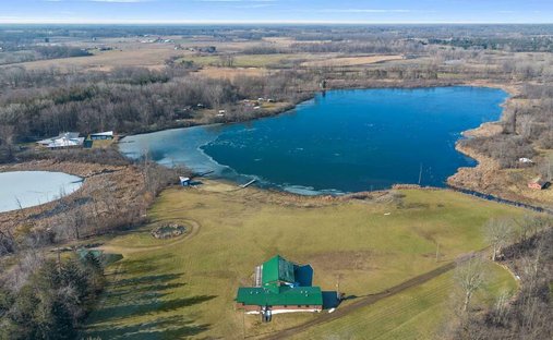 Land in Eau Claire, Michigan, Vereinigte Staaten 1