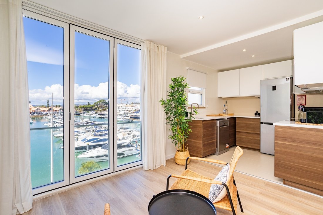 House in Vilamoura, Quarteira, Algarve 1 - 15392829