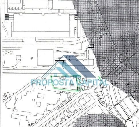 Land in Alcantara, Lisbon, Portugal 4 - 15046598