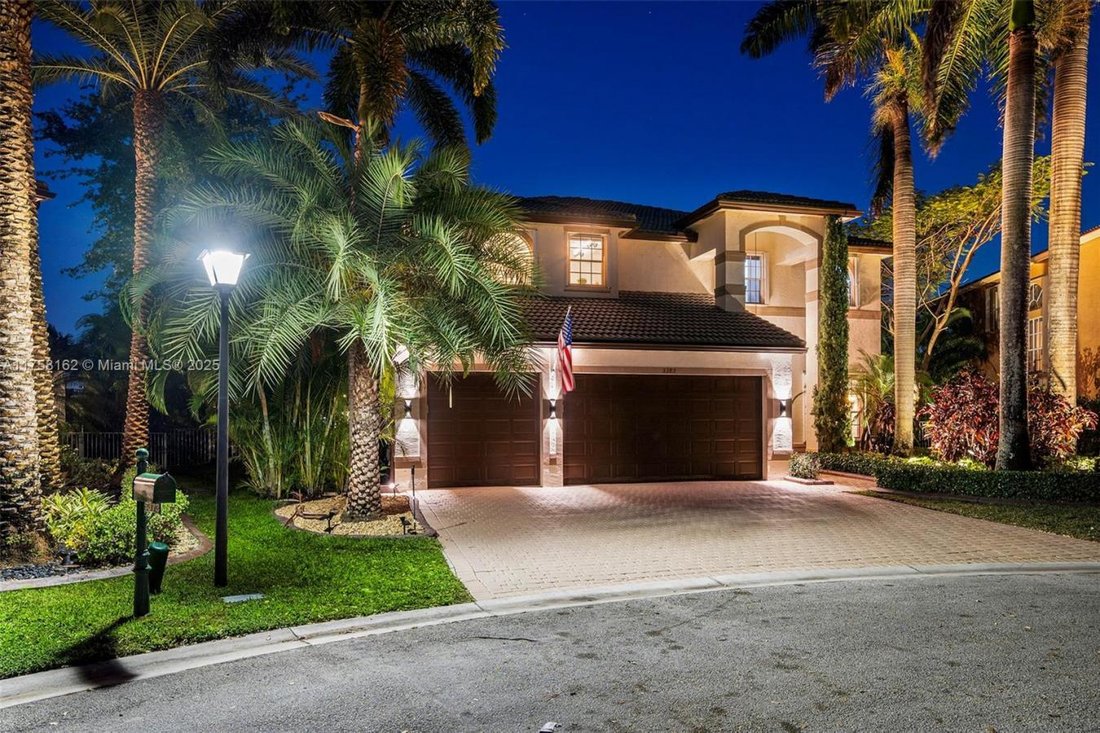 House in Miramar, Florida, United States 1 - 15391978