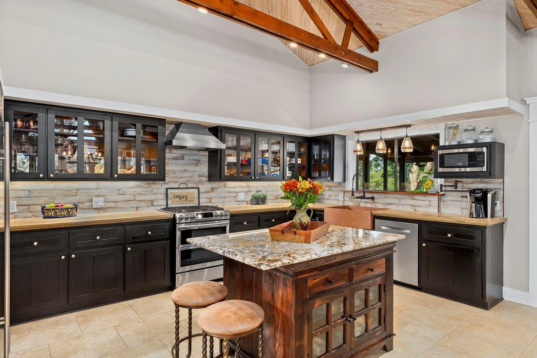 House in Wimberley, Texas, United States 5 - 15392857