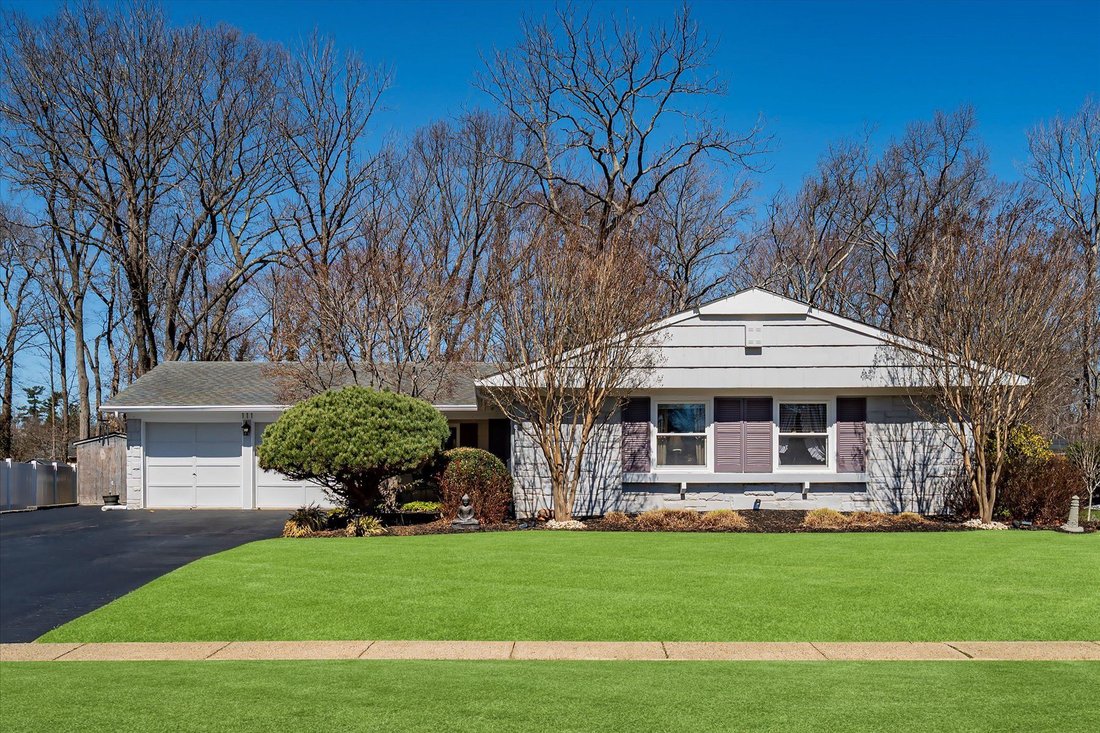 House in Matawan, New Jersey, United States 1 - 15390806