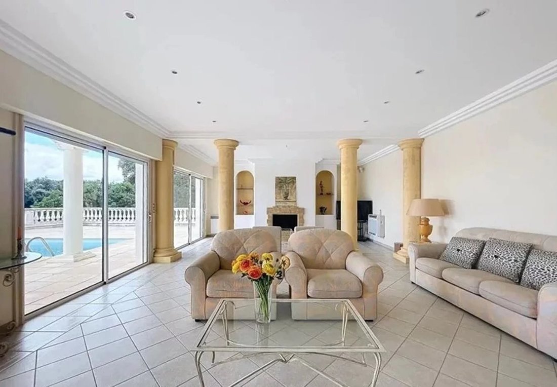 Villa in Les Termes, Mandelieu-la-Napoule, France 5 - 15026841
