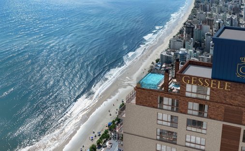 Condo in Meia Praia, State of Santa Catarina, Brazil 1