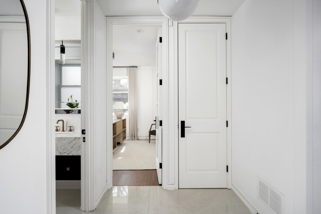 House in Toronto, Ontario, Canada 5 - 15391870