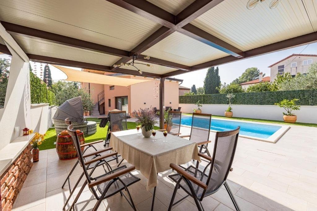 Villa in Rovinj, Istria County, Croatia 5 - 15392238