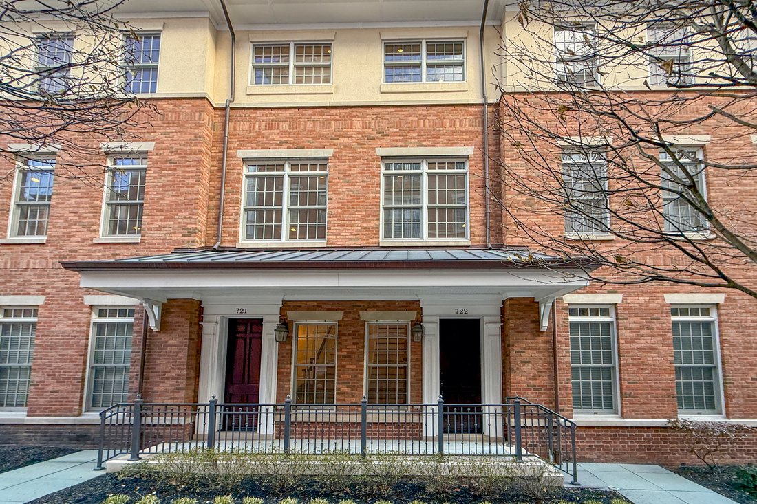 Townhouse in Princeton, New Jersey, United States 2 - 15392751