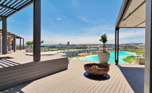 Penthouse in Midrand, Gauteng, South Africa 1
