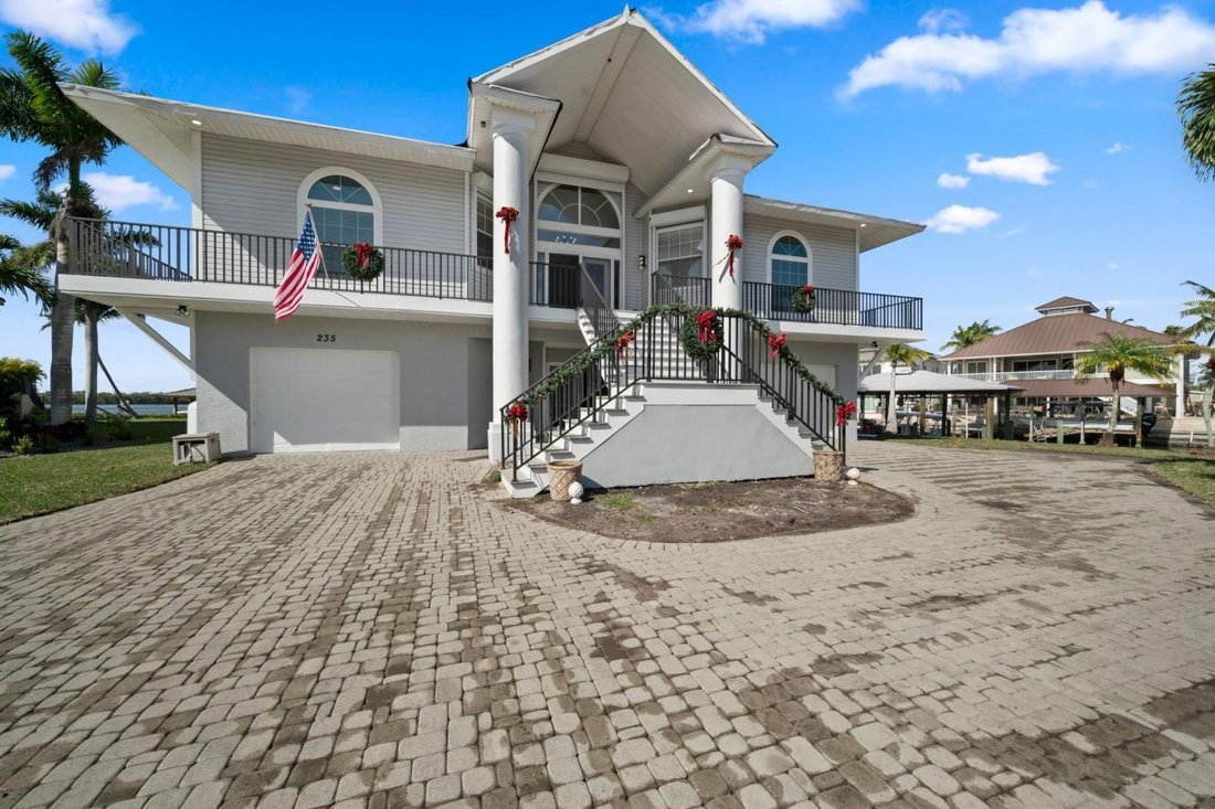 Maison à Bonita Springs, Floride, États-Unis 2 - 15392863
