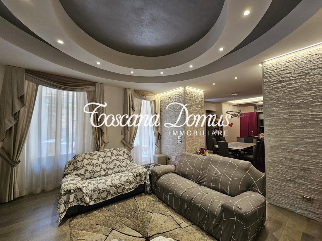 Apartment in Historic Center, Siena, Tuscany 1 - 14170671