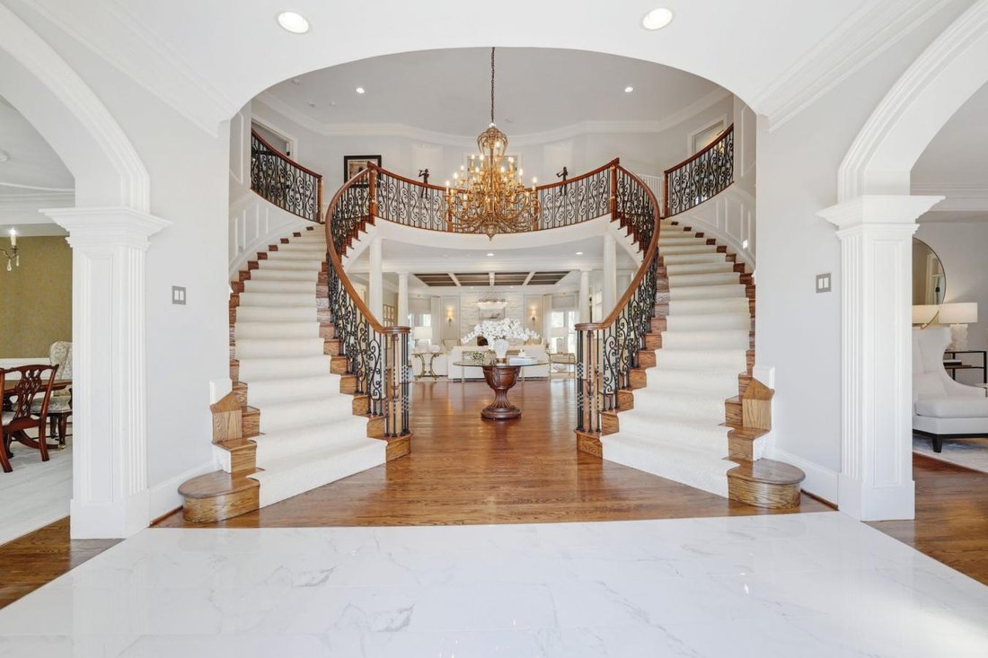 House in Great Falls, Virginia, United States 4 - 15392890