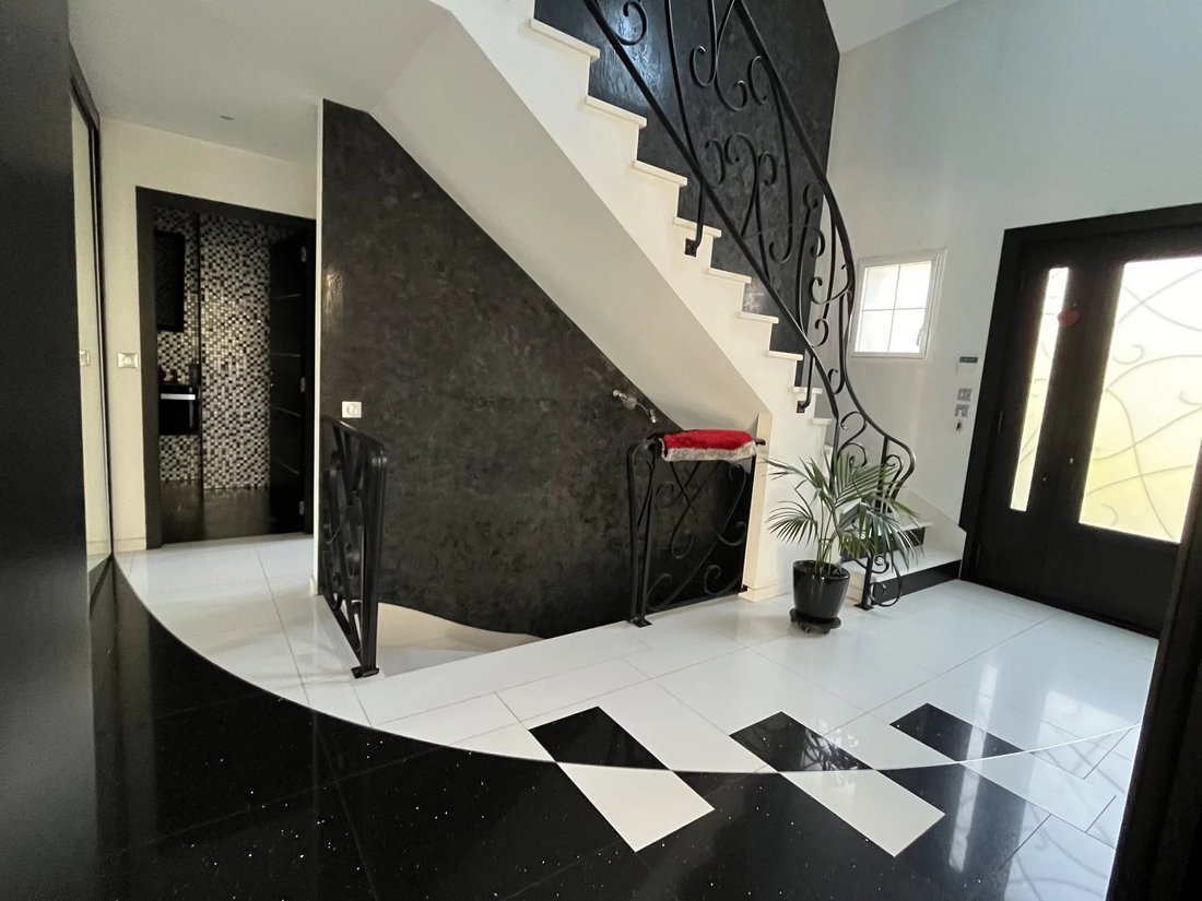 House in Ormesson-sur-Marne, Ile-de-France, France 5 - 15390952