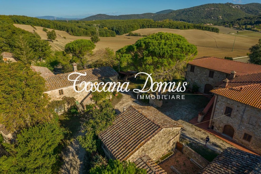 Farm Ranch in Chiusdino, Tuscany, Italy 4 - 12360370