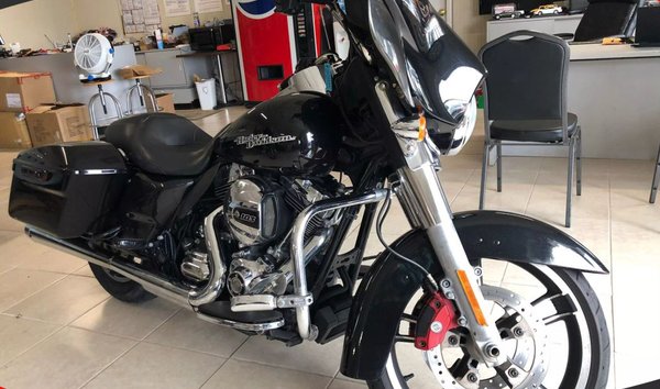 2015 HARLEY DAVISON FLHX Street Glide (13114014)